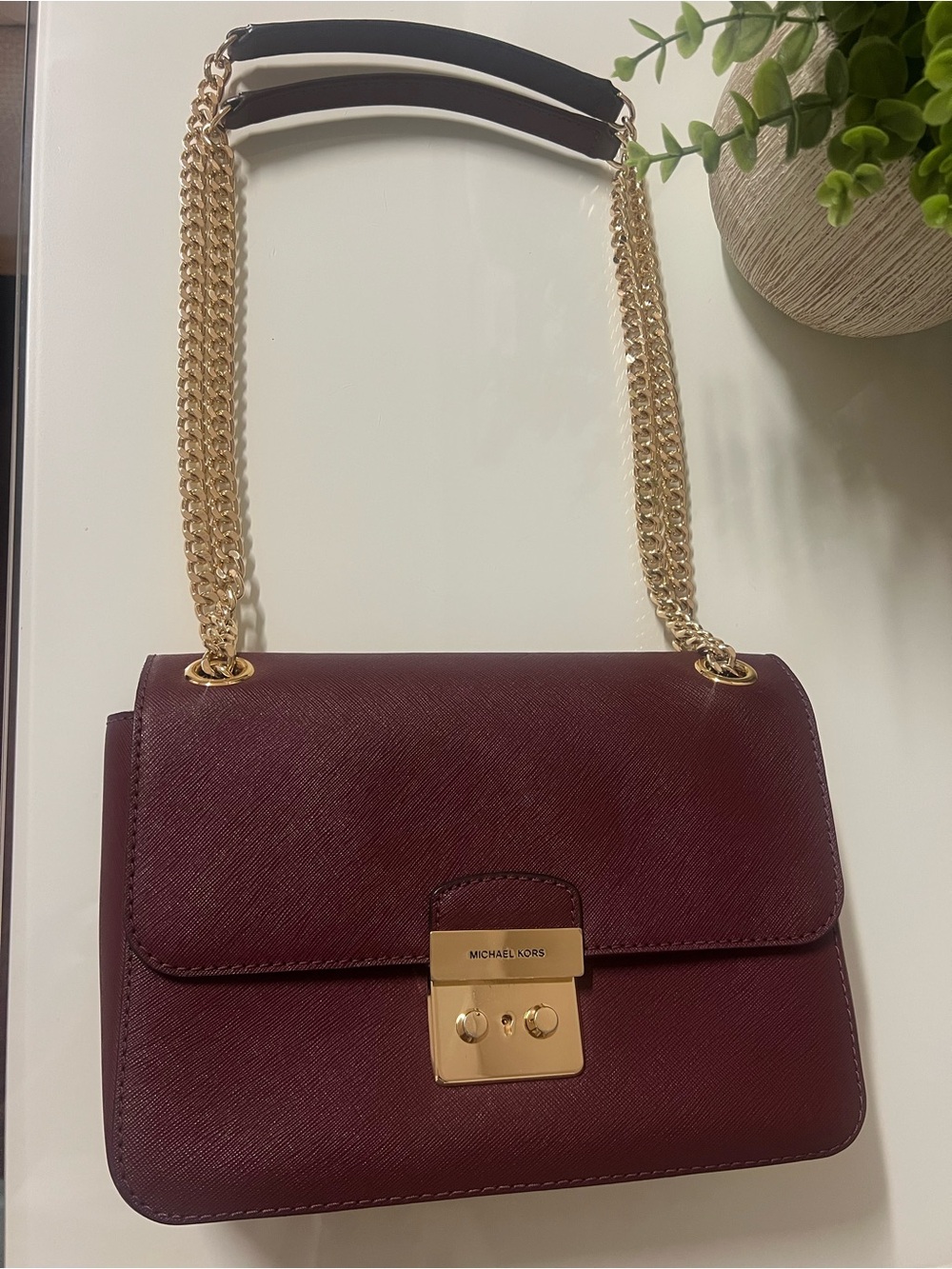 Michael Kors Brandi Medium Saffiano Leather Shoulder Bag In Merlot - Picture 3 of 9